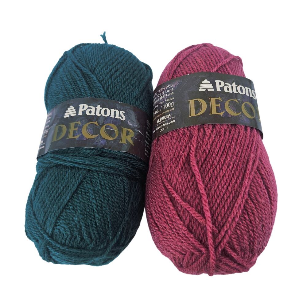 Lot of 2 Patons Decor yarn worsted weight blend 100g Green Country Pink